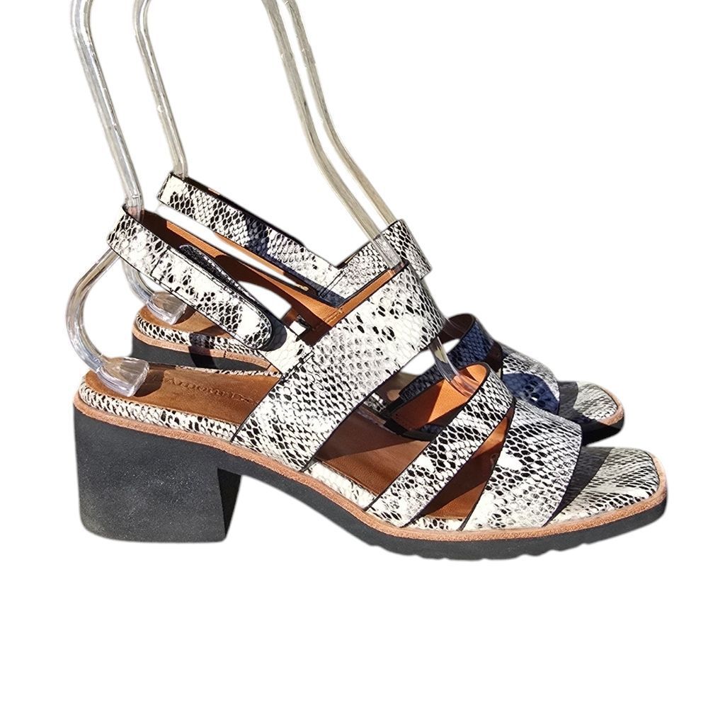 L'amourDesPieds Quennel Snakeskin Print Leather Heeled Sandals Women's Size 8.5